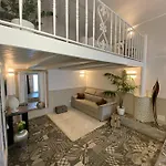 White Pearl - Luxury Джардіні-Наксос